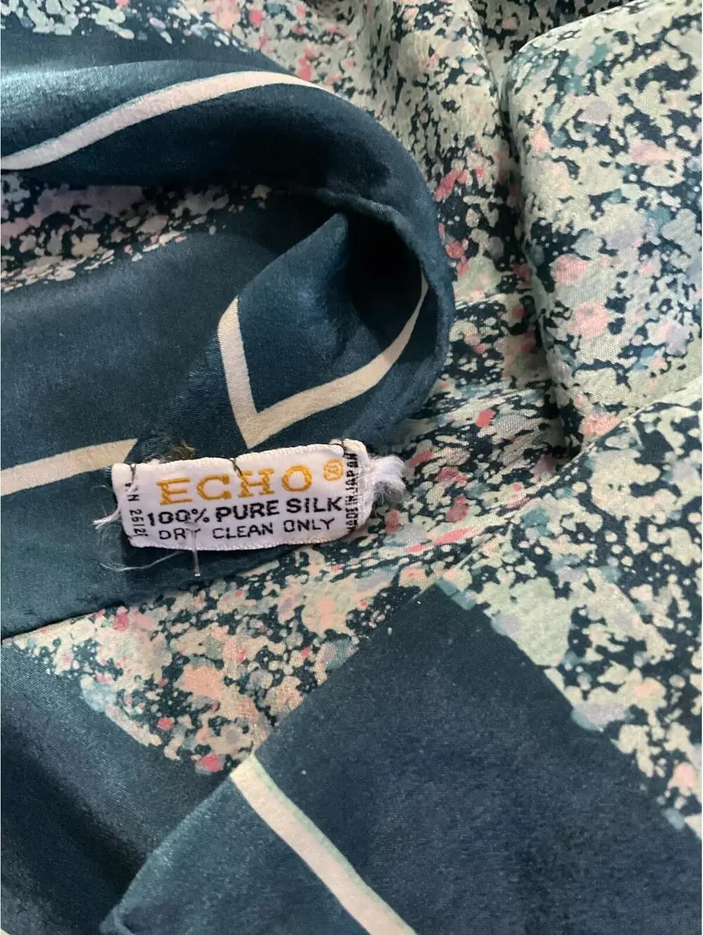 Vintage Echo 100% Pure Silk Japanese Floral Scarf